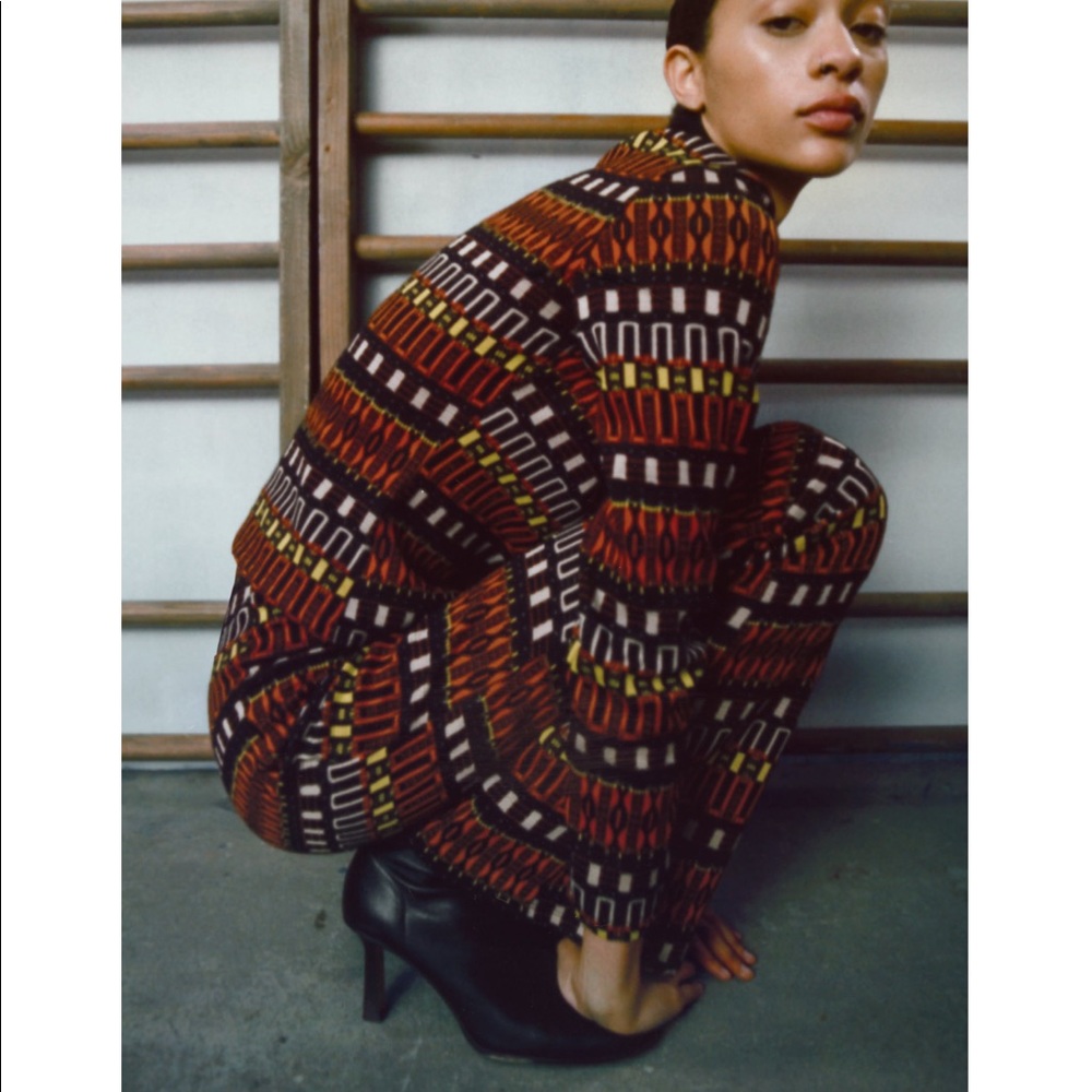 Zara Multicolor Patterned Knit Set - Picture 5 of 15